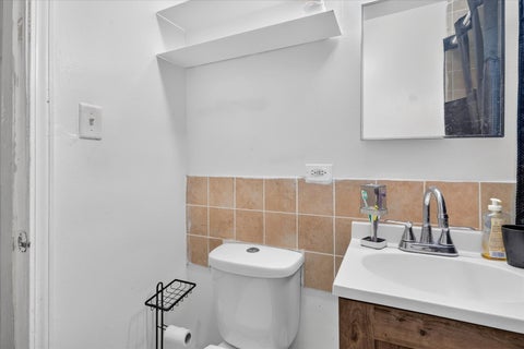 Tiny photo for 342 Frederick Avenue, Bellwood, IL 60104 (MLS # 12717560)