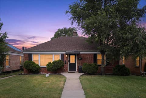 Photo of 342 Frederick Avenue, Bellwood, IL 60104 (MLS # 12717560)