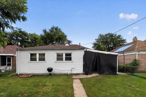Tiny photo for 342 Frederick Avenue, Bellwood, IL 60104 (MLS # 12717560)