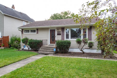 Photo of 2314 Gideon Avenue, Zion, IL 60099 (MLS # 12751304)