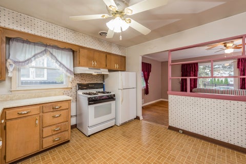 Tiny photo for 2314 Gideon Avenue, Zion, IL 60099 (MLS # 12751304)