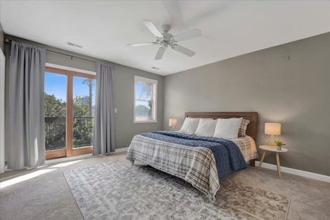 Tiny photo for 4151 N Lincoln Avenue #2, Chicago, IL 60618 (MLS # 12754634)