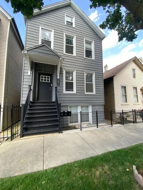 2015 N Bingham Street Chicago IL 60647