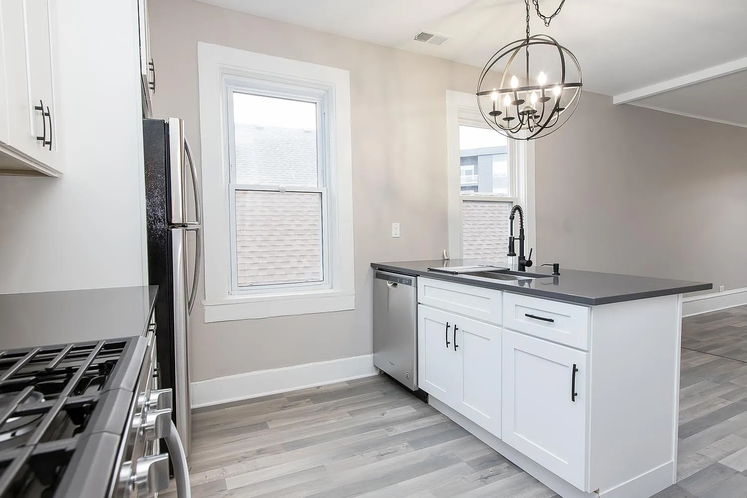 2015 N Bingham Street