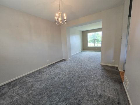 Tiny photo for 104 Stamford Court, Gilberts, IL 60136 (MLS # 12469390)