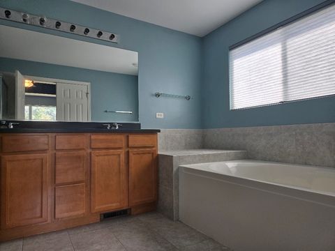 Tiny photo for 104 Stamford Court, Gilberts, IL 60136 (MLS # 12469390)