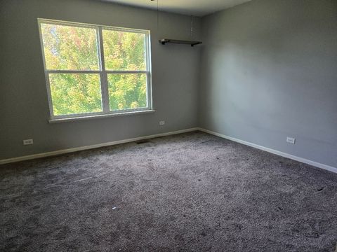 Tiny photo for 104 Stamford Court, Gilberts, IL 60136 (MLS # 12469390)