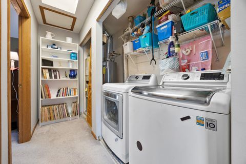 Tiny photo for 273 Doral Court #A, Elk Grove Village, IL 60007 (MLS # 12595480)