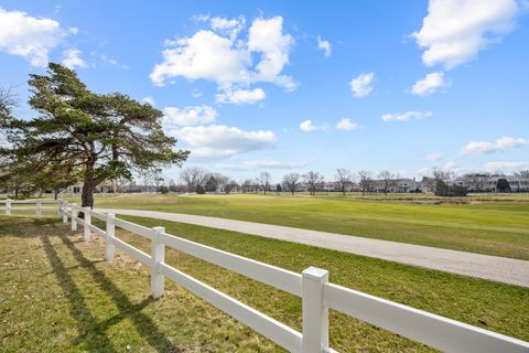 Tiny photo for 273 Doral Court #A, Elk Grove Village, IL 60007 (MLS # 12595480)