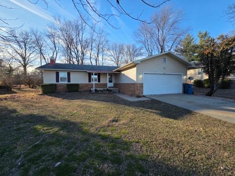 Tiny photo for 1025 Lake Shore Drive, Mt Vernon, IL 62864 (MLS # 12549262)