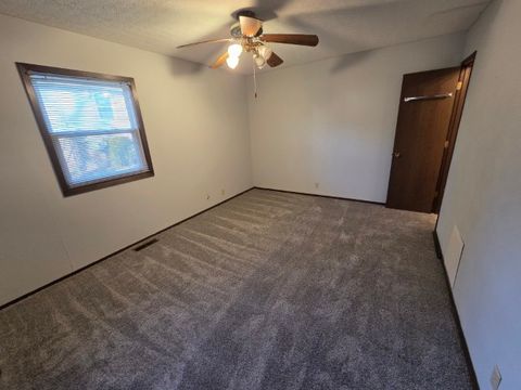 Tiny photo for 1025 Lake Shore Drive, Mt Vernon, IL 62864 (MLS # 12549262)