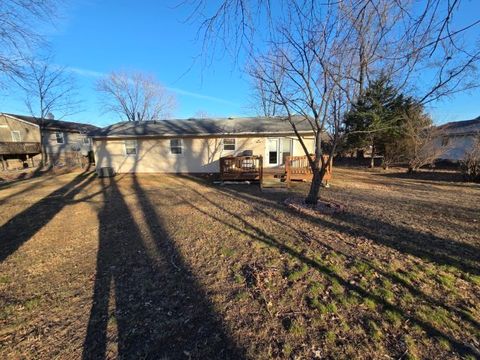 Tiny photo for 1025 Lake Shore Drive, Mt Vernon, IL 62864 (MLS # 12549262)