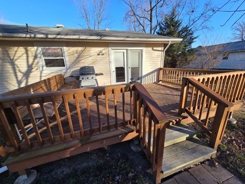 Tiny photo for 1025 Lake Shore Drive, Mt Vernon, IL 62864 (MLS # 12549262)