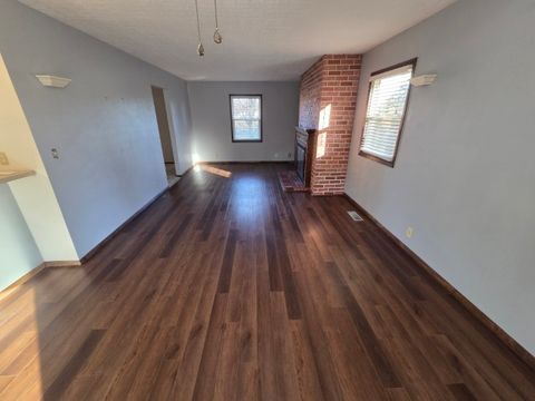 Tiny photo for 1025 Lake Shore Drive, Mt Vernon, IL 62864 (MLS # 12549262)