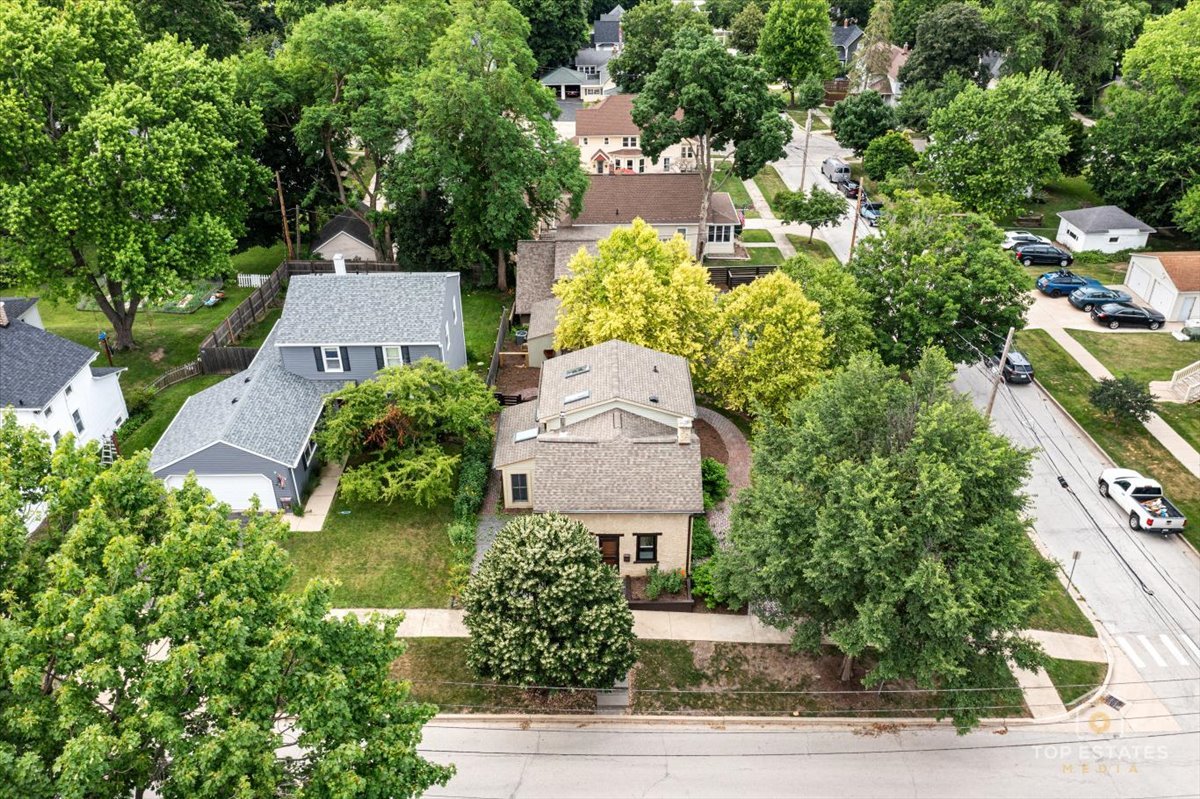 606 Cedar Street