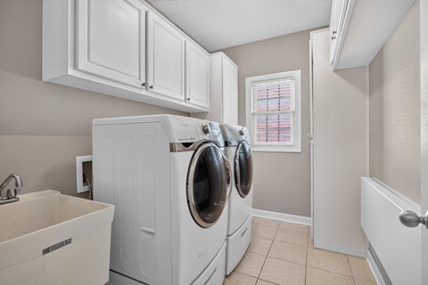 Tiny photo for 3410 St James Avenue, Bettendorf, IA 52722 (MLS # 12711353)