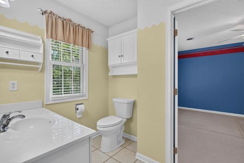Tiny photo for 3410 St James Avenue, Bettendorf, IA 52722 (MLS # 12711353)