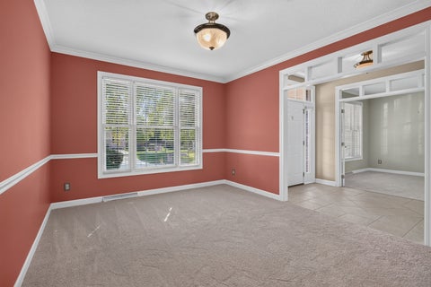 Tiny photo for 3410 St James Avenue, Bettendorf, IA 52722 (MLS # 12711353)