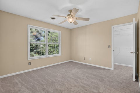 Tiny photo for 3410 St James Avenue, Bettendorf, IA 52722 (MLS # 12711353)