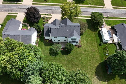 Tiny photo for 3410 St James Avenue, Bettendorf, IA 52722 (MLS # 12711353)