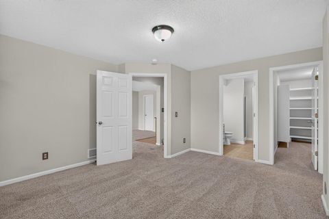 Tiny photo for 3410 St James Avenue, Bettendorf, IA 52722 (MLS # 12711353)