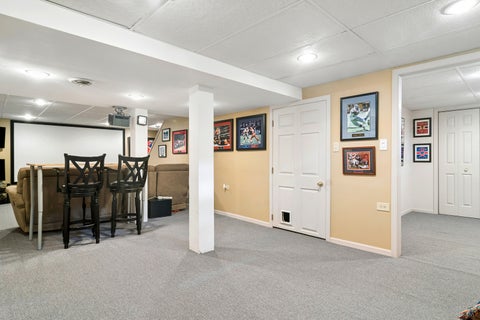 Tiny photo for 4608 Mumford Drive, Hoffman Estates, IL 60192 (MLS # 12767071)