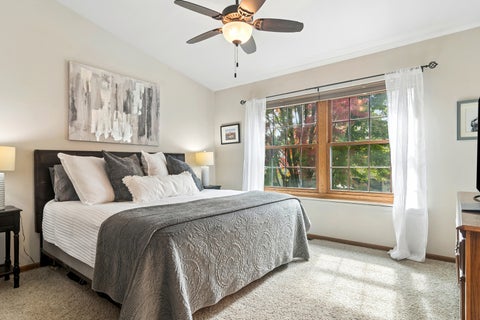 Tiny photo for 4608 Mumford Drive, Hoffman Estates, IL 60192 (MLS # 12767071)