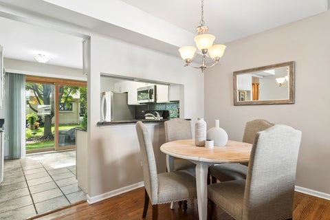 Tiny photo for 4608 Mumford Drive, Hoffman Estates, IL 60192 (MLS # 12767071)