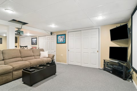 Tiny photo for 4608 Mumford Drive, Hoffman Estates, IL 60192 (MLS # 12767071)