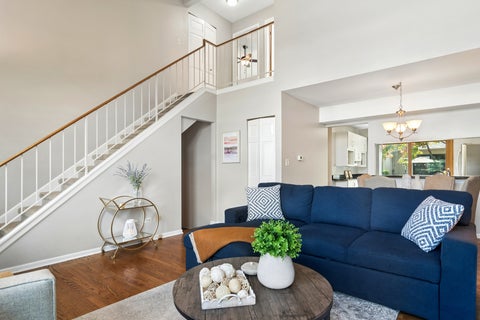 Tiny photo for 4608 Mumford Drive, Hoffman Estates, IL 60192 (MLS # 12767071)