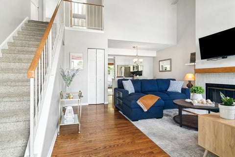 Tiny photo for 4608 Mumford Drive, Hoffman Estates, IL 60192 (MLS # 12767071)