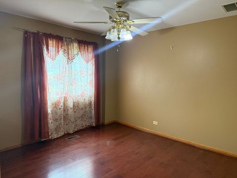 Tiny photo for Crest Hill, IL 60435 (MLS # 12652194)