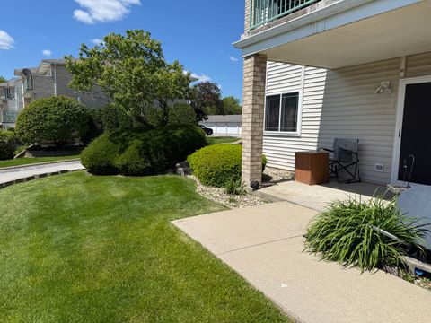 Tiny photo for Crest Hill, IL 60435 (MLS # 12652194)