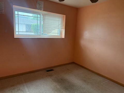 Tiny photo for Crest Hill, IL 60435 (MLS # 12652194)