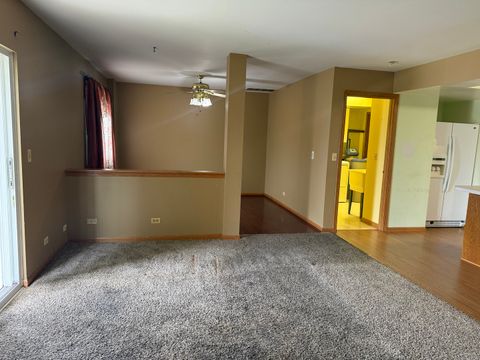 Tiny photo for Crest Hill, IL 60435 (MLS # 12652194)