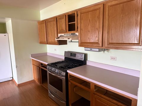 Tiny photo for Crest Hill, IL 60435 (MLS # 12652194)