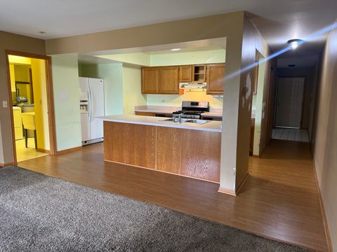 Tiny photo for Crest Hill, IL 60435 (MLS # 12652194)