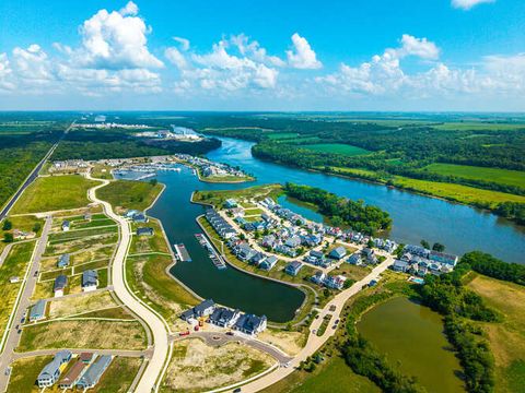 Tiny photo for 17 Windward Way, Ottawa, IL 61350 (MLS # 12433038)