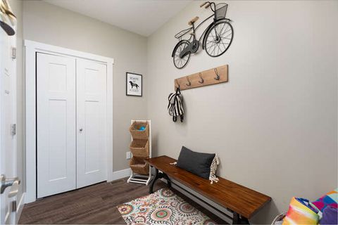 Tiny photo for 17 Windward Way, Ottawa, IL 61350 (MLS # 12433038)