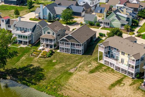 Tiny photo for 17 Windward Way, Ottawa, IL 61350 (MLS # 12433038)