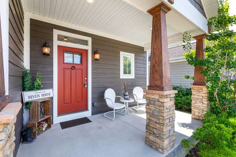 Tiny photo for 17 Windward Way, Ottawa, IL 61350 (MLS # 12433038)