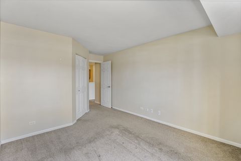 Tiny photo for 764 N Gary Avenue #110, Carol Stream, IL 60188 (MLS # 12587624)