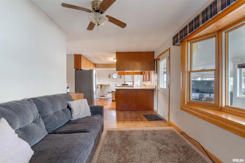 Tiny photo for 4523 S CONCORD Street, Davenport, IA 52802 (MLS # QC4270102)