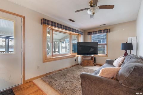 Tiny photo for 4523 S CONCORD Street, Davenport, IA 52802 (MLS # QC4270102)