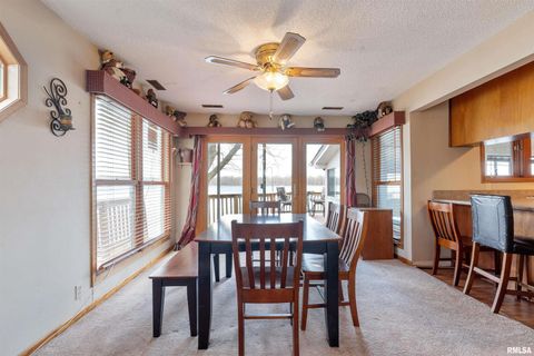 Tiny photo for 4523 S CONCORD Street, Davenport, IA 52802 (MLS # QC4270102)