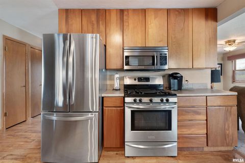 Tiny photo for 4523 S CONCORD Street, Davenport, IA 52802 (MLS # QC4270102)