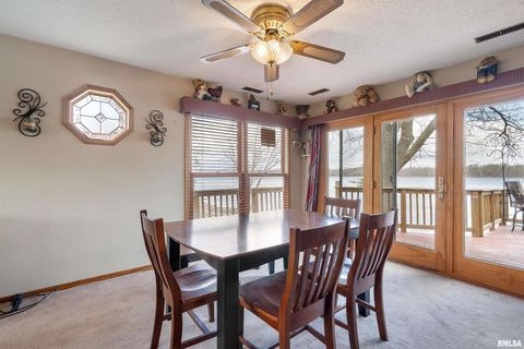 Tiny photo for 4523 S CONCORD Street, Davenport, IA 52802 (MLS # QC4270102)