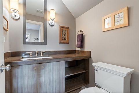 Tiny photo for 982 S Park Terrace, Chicago, IL 60605 (MLS # 12599441)