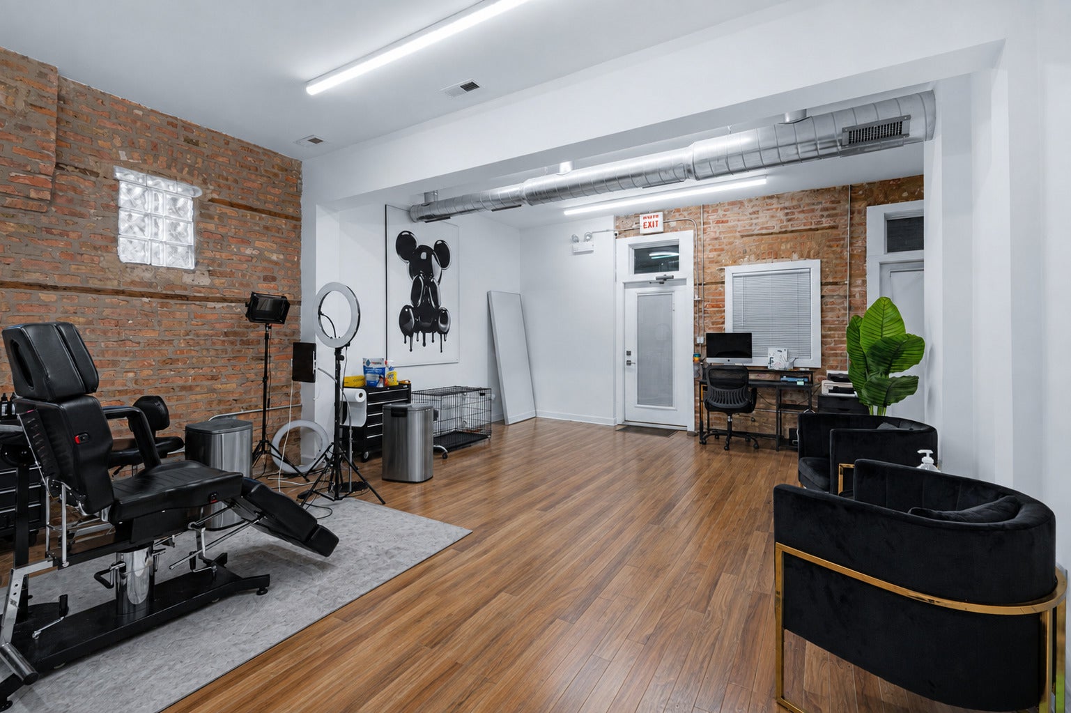 965 W 18th Street CH1