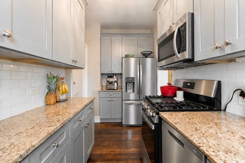 Tiny photo for 3520 N Lake Shore Drive #7J, Chicago, IL 60657 (MLS # 12753184)